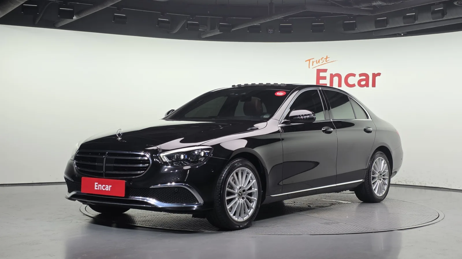2021 Mercedes-Benz E-Class