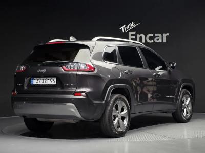 2021 Jeep Cherokee