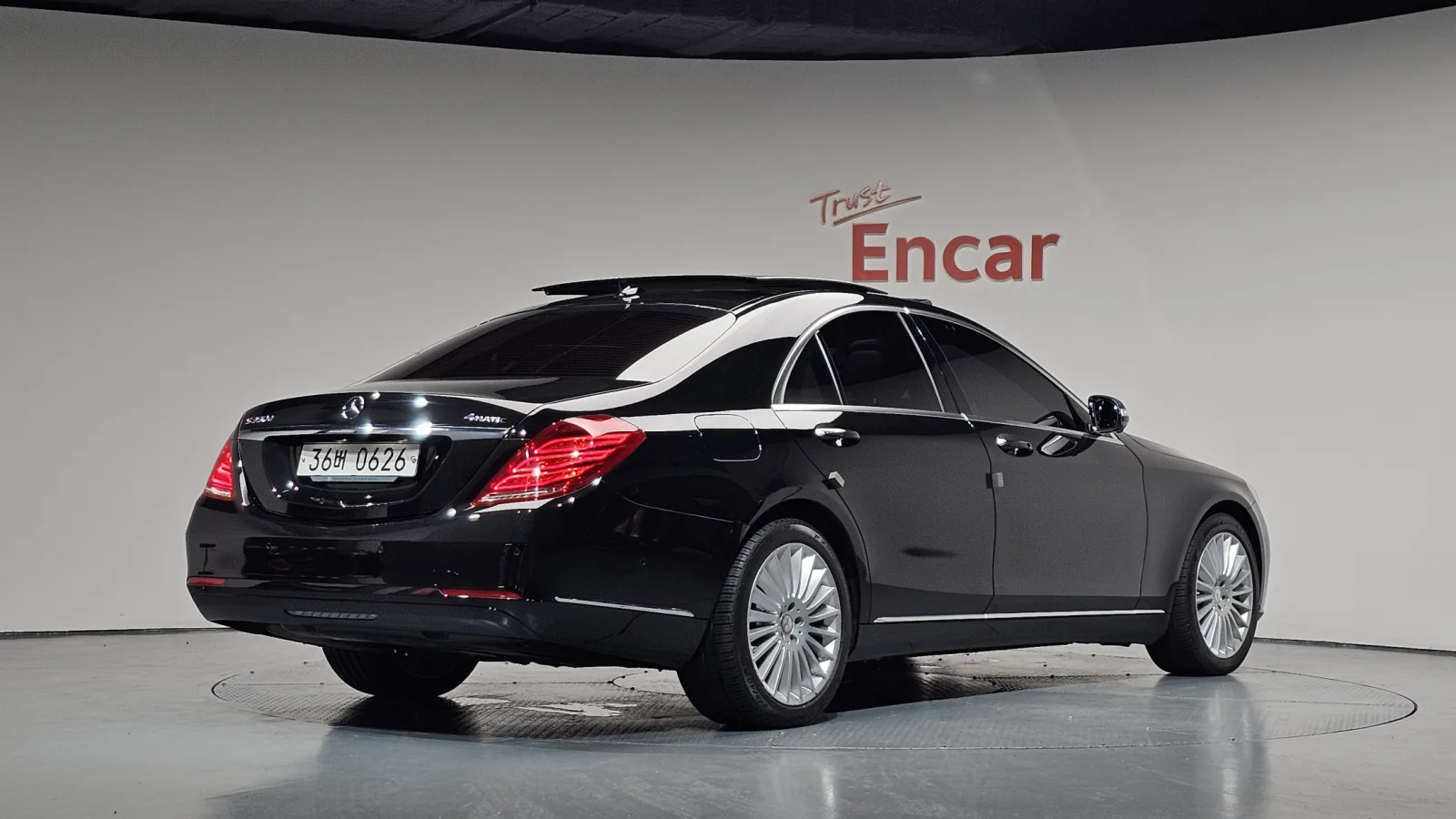 2016 Mercedes-Benz S-Class