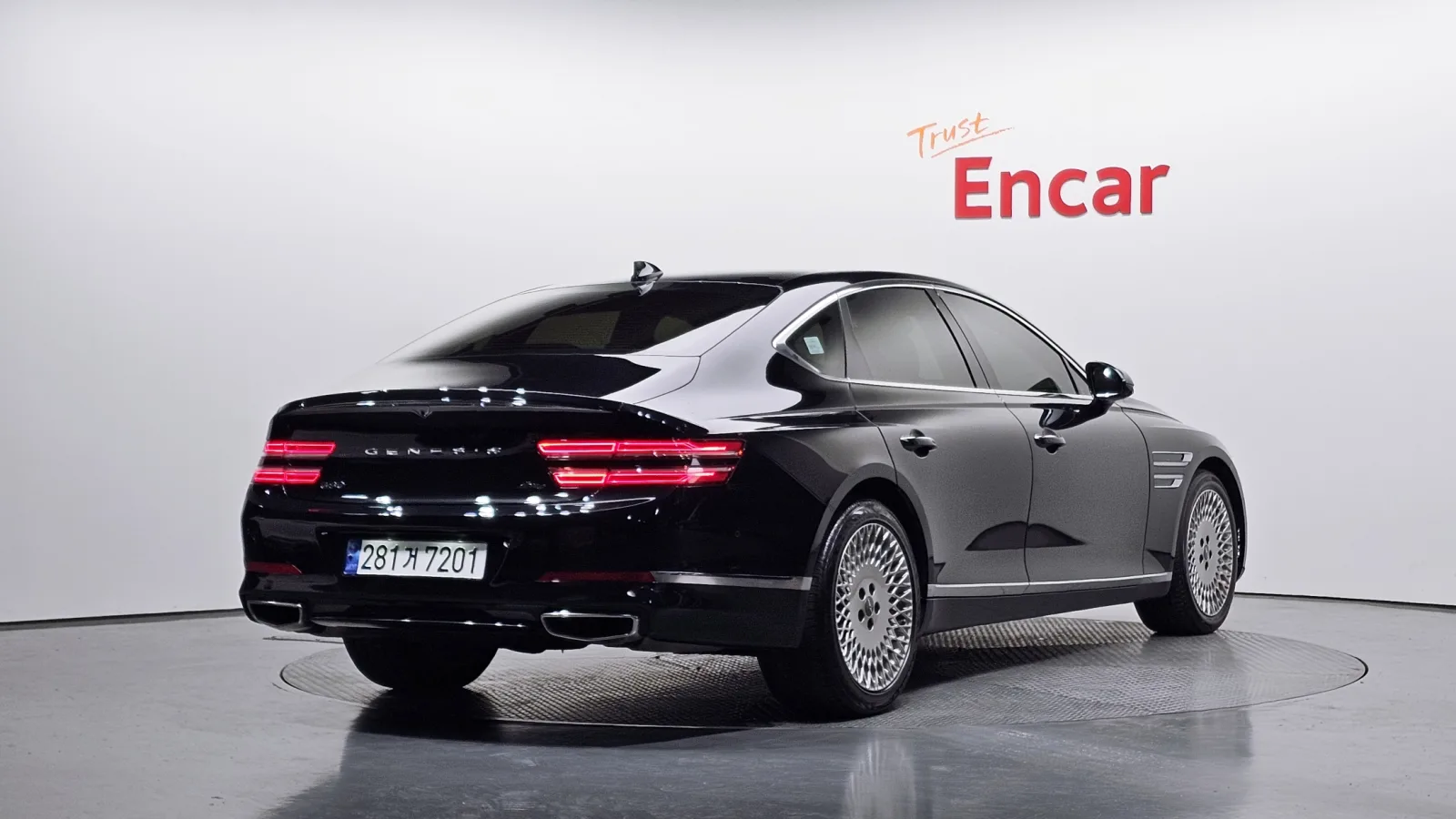 2023 Genesis G80