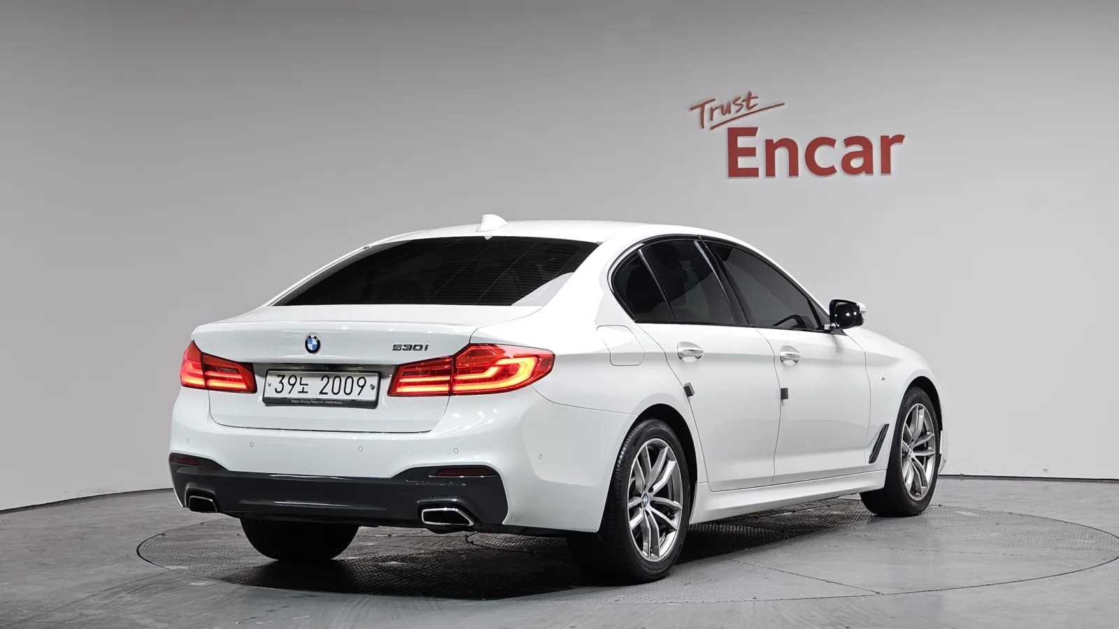 2017 BMW 5-Series