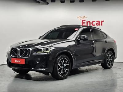 2022 BMW X4