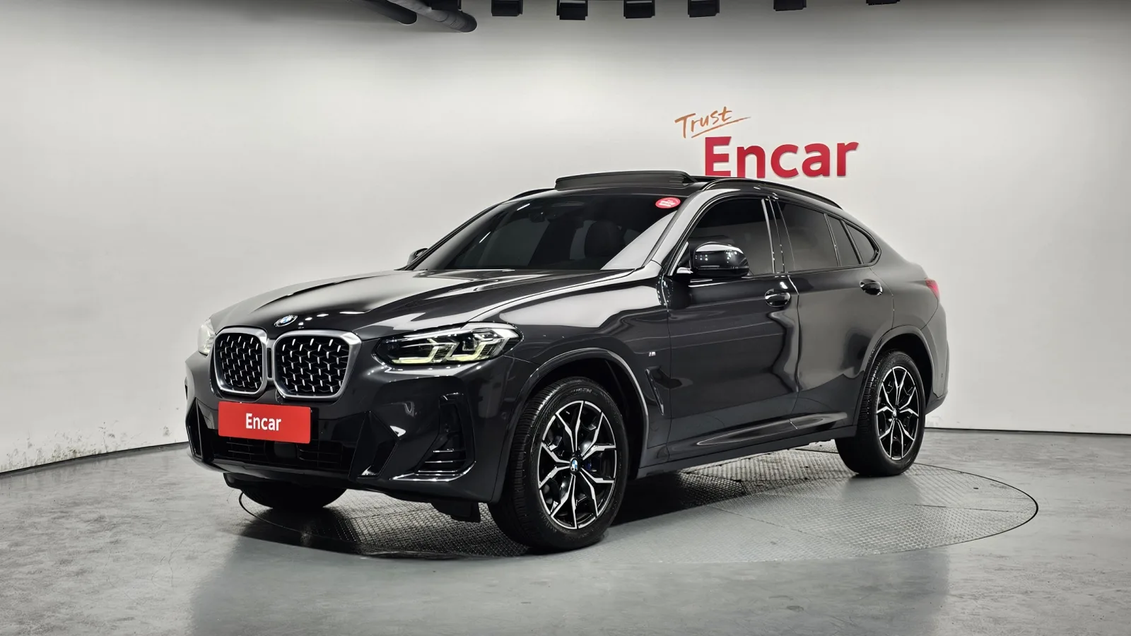 2022 BMW X4