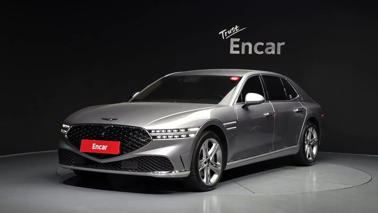2023 Genesis G90