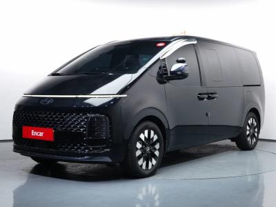 2025 Hyundai Staria