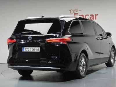 2024 Toyota Sienna