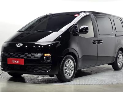 2026 Hyundai Staria