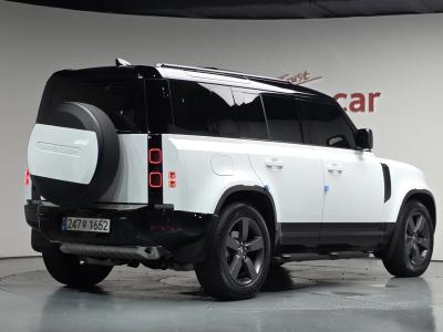 2025 Land Rover Defender