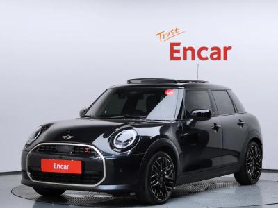 2025 MINI Cooper