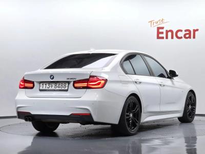 2018 BMW 3-Series