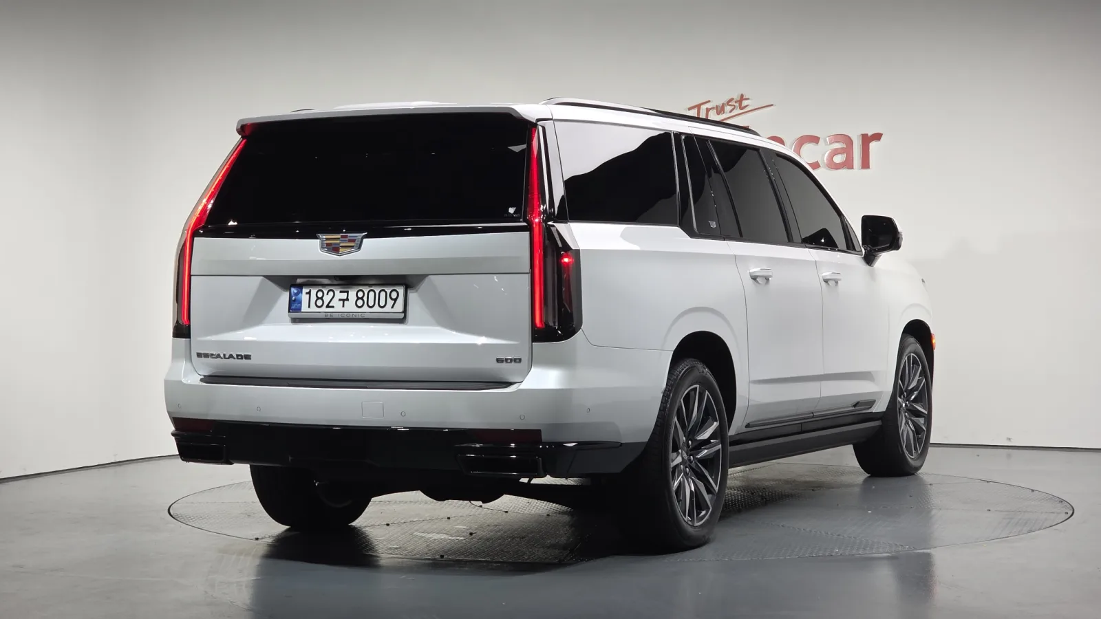 2023 Cadillac Escalade