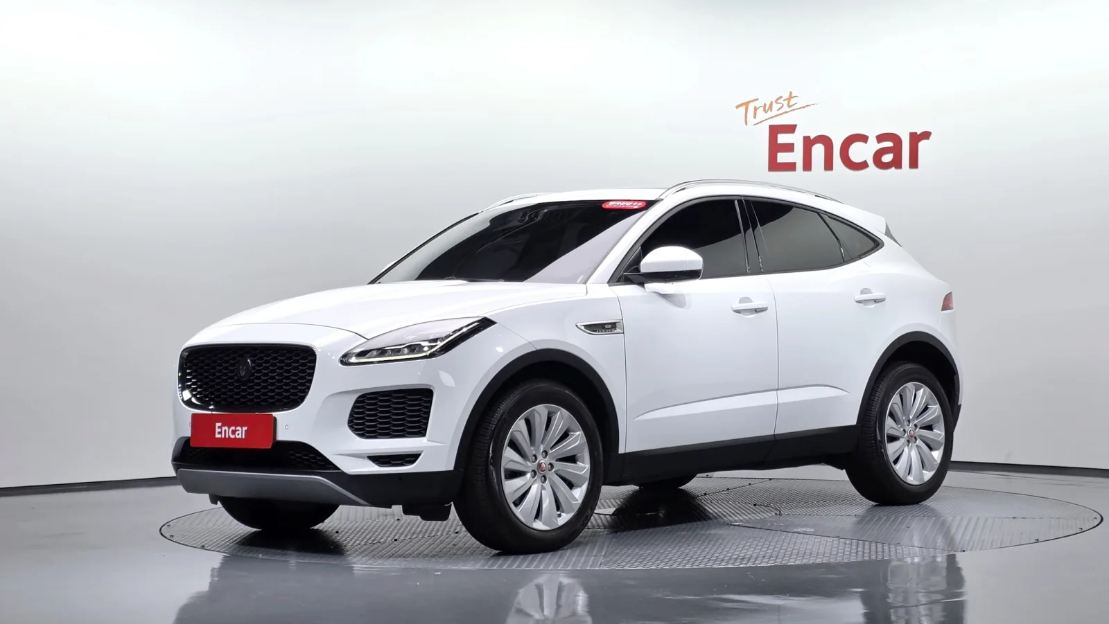 2019 Jaguar E-PACE