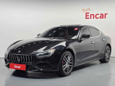 2019 Maserati Ghibli