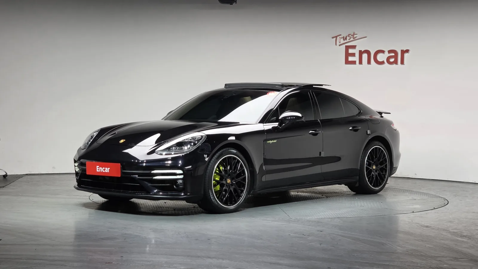 2021 Porsche Panamera