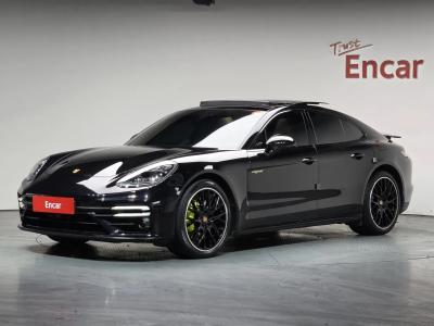 2021 Porsche Panamera