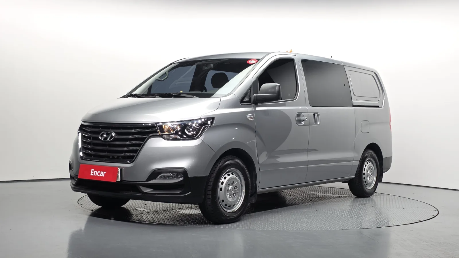 2021 Hyundai Starex