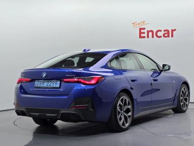 2023 BMW i4