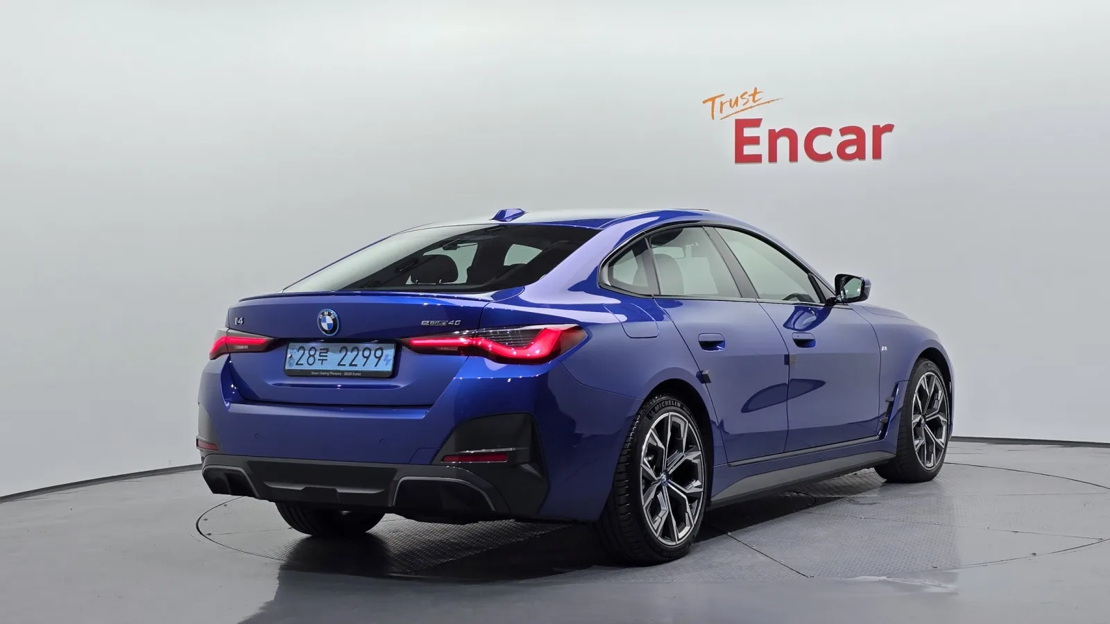 2023 BMW i4