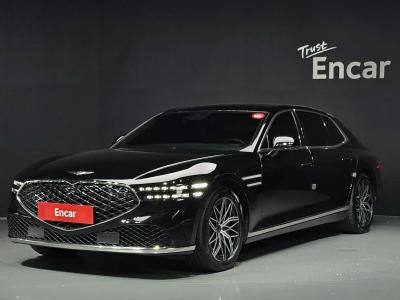 2022 Genesis G90