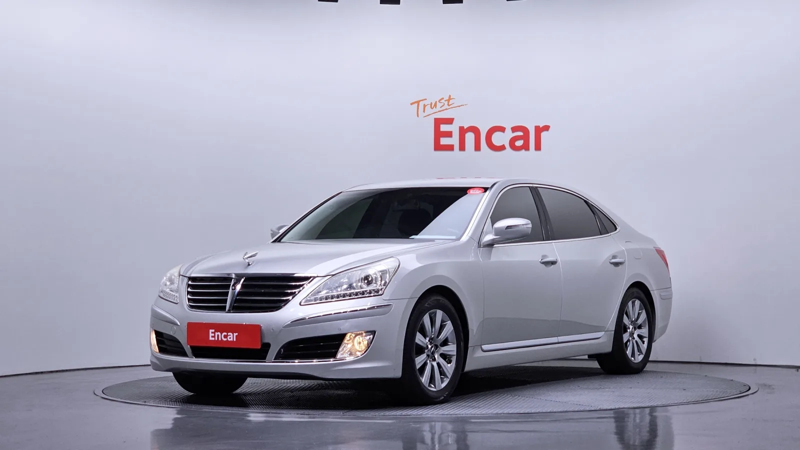 2012 Hyundai Equus