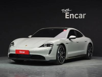 2024 Porsche Taycan
