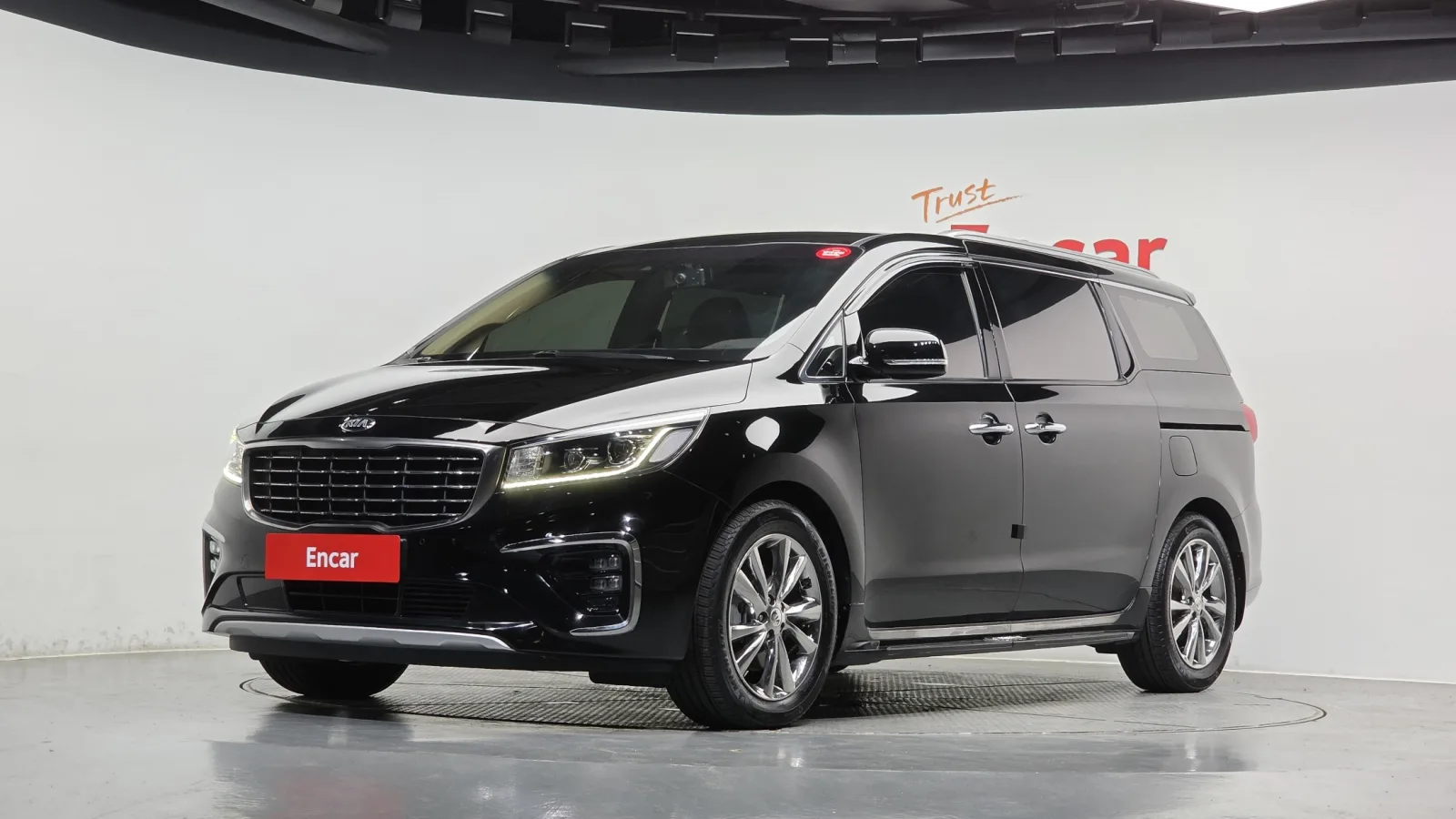 2020 Kia Carnival