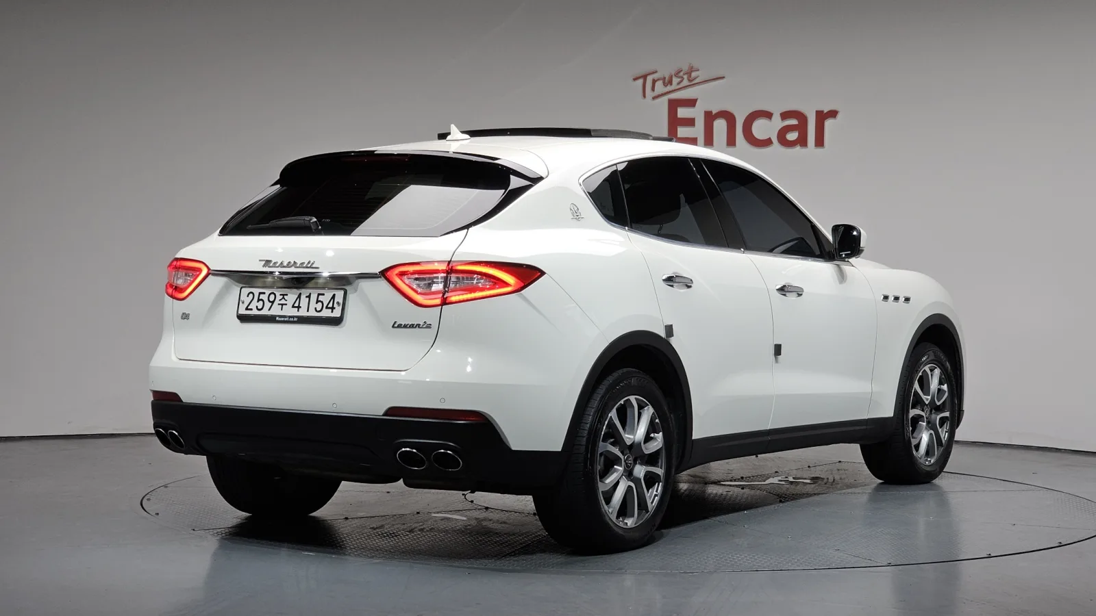 2020 Maserati Levante