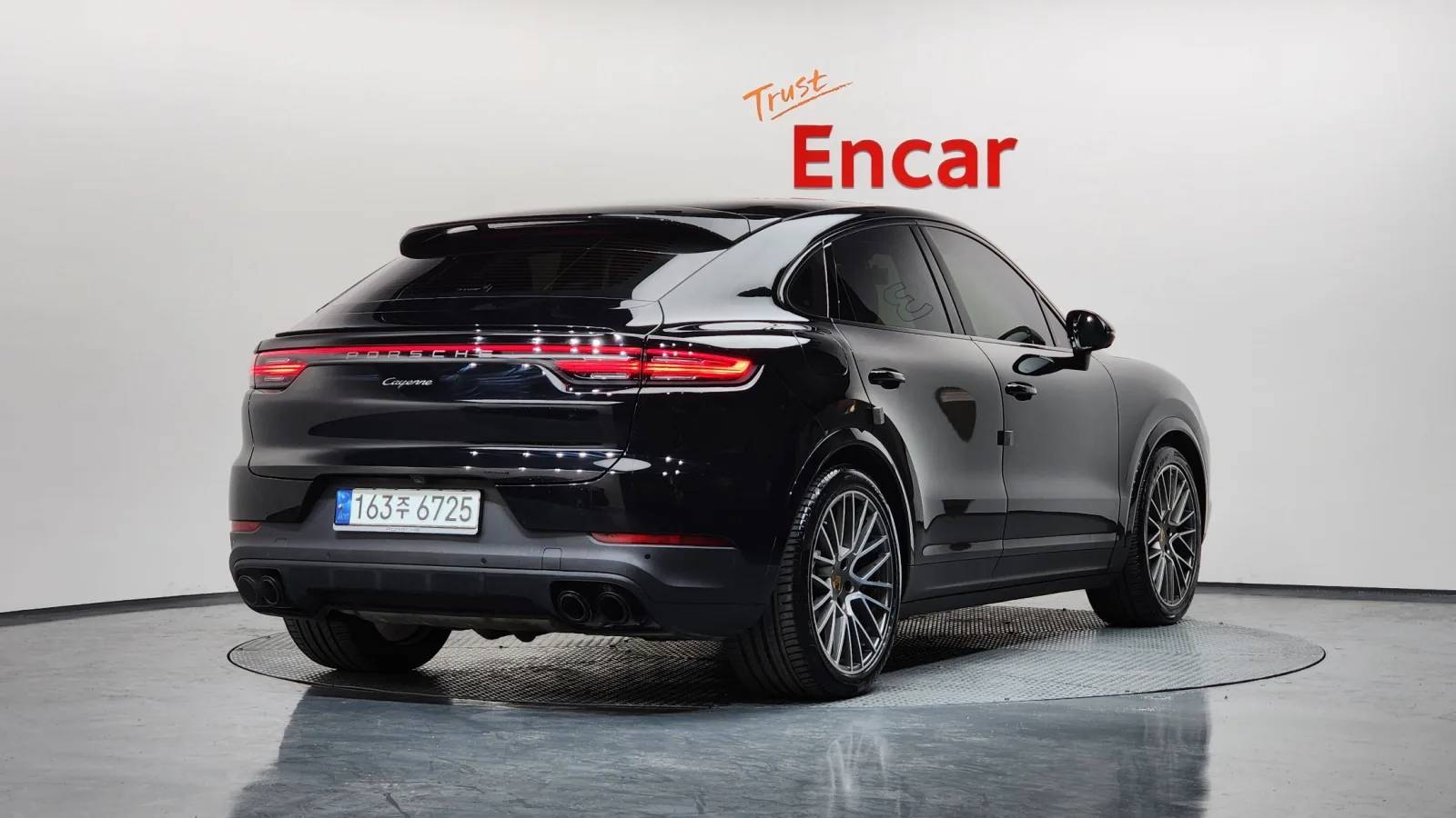 2023 Porsche Cayenne