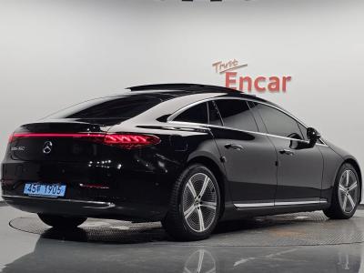 2022 Mercedes-Benz EQS