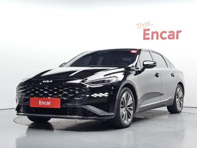 2022 Kia K8
