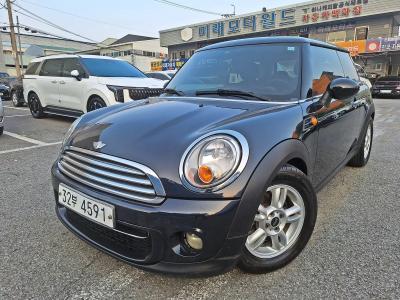 2013 MINI Cooper