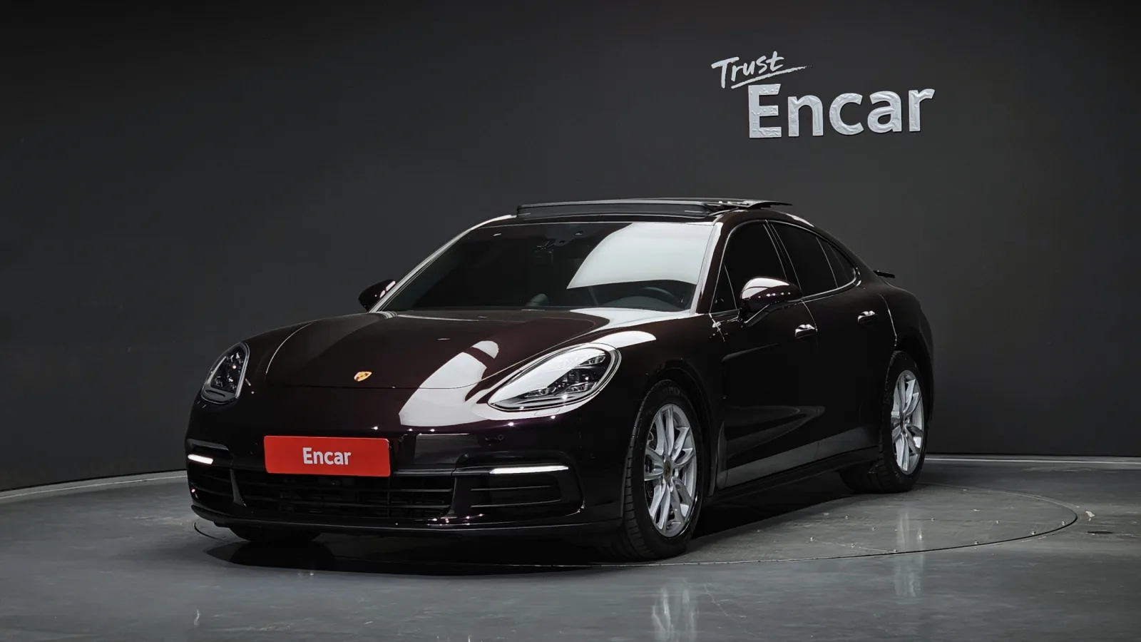 2020 Porsche Panamera