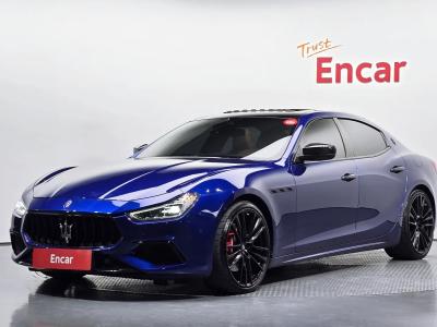 2018 Maserati Ghibli