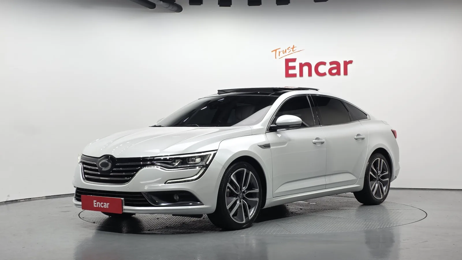 2016 Renault Korea SM6