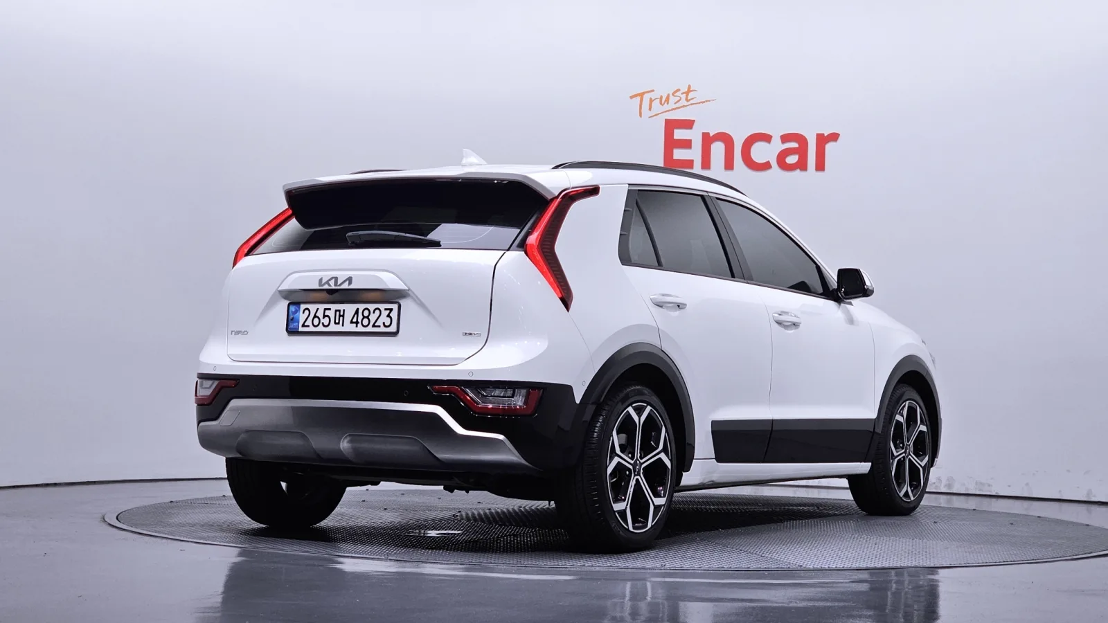 2023 Kia Niro