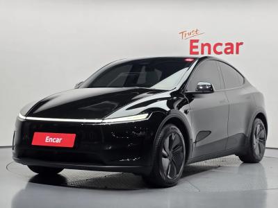 2025 Tesla Model Y