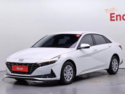 2022 Hyundai Elantra