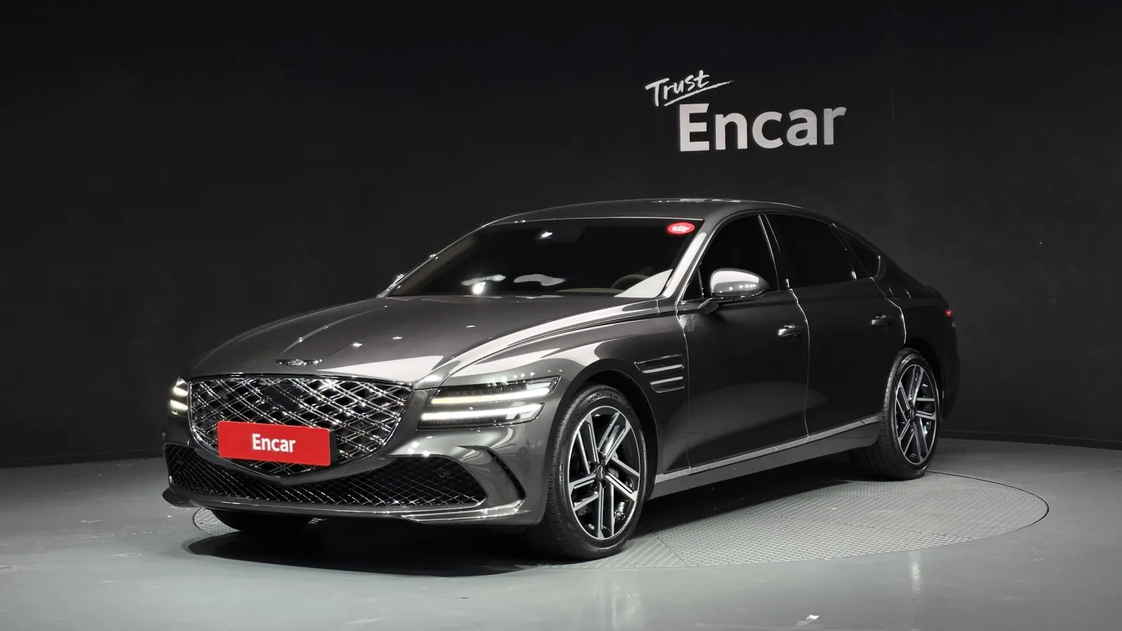 2025 Genesis G80