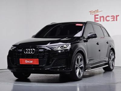2022 Audi Q7