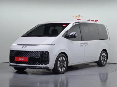 2022 Hyundai Staria