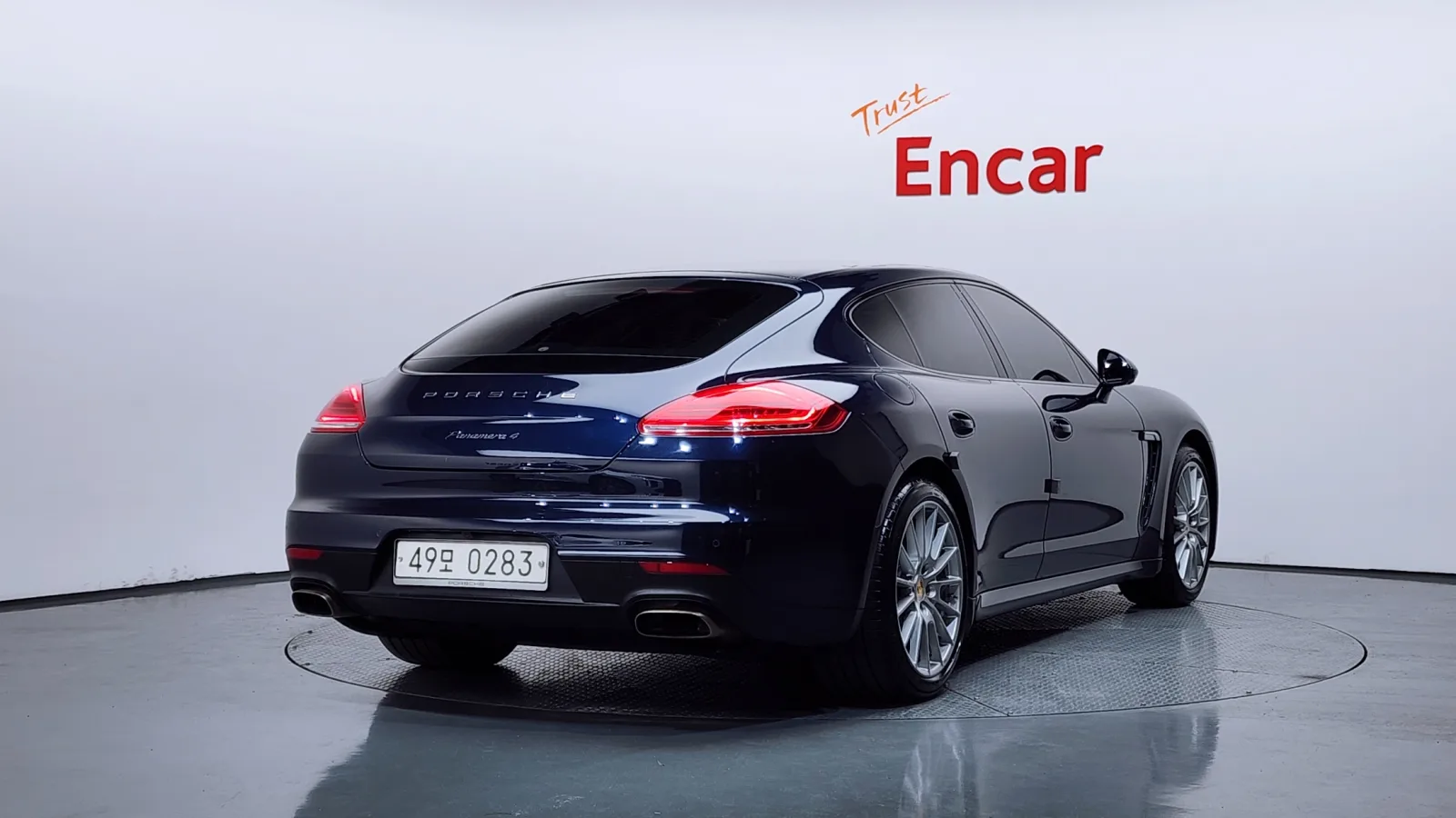 2016 Porsche Panamera