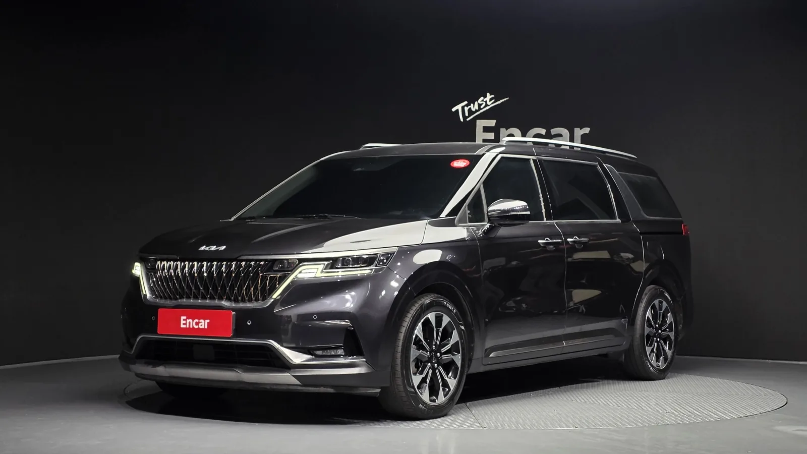 2023 Kia Carnival