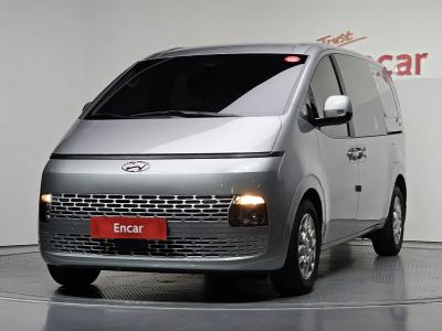 2024 Hyundai Staria