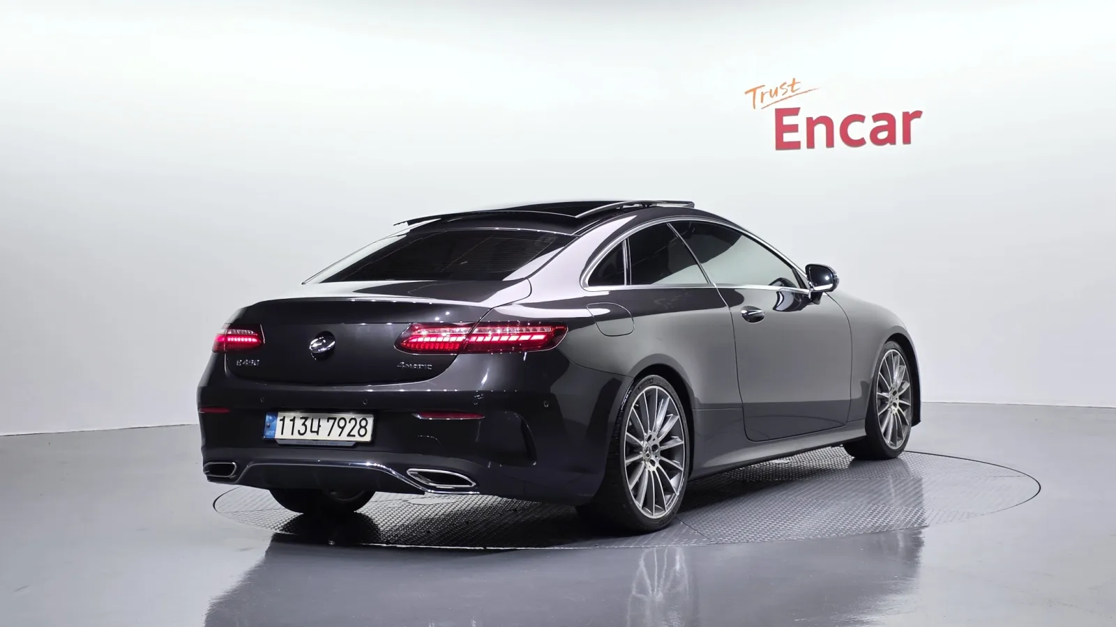 2021 Mercedes-Benz E-Class