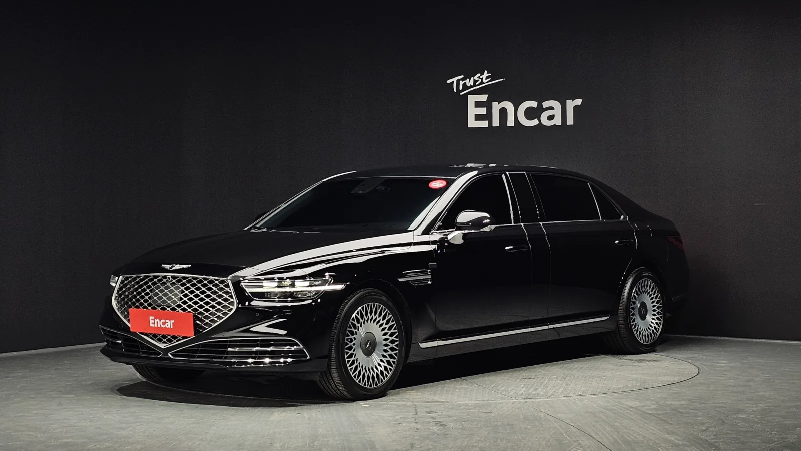 2020 Genesis G90