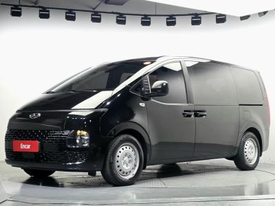 2022 Hyundai Staria