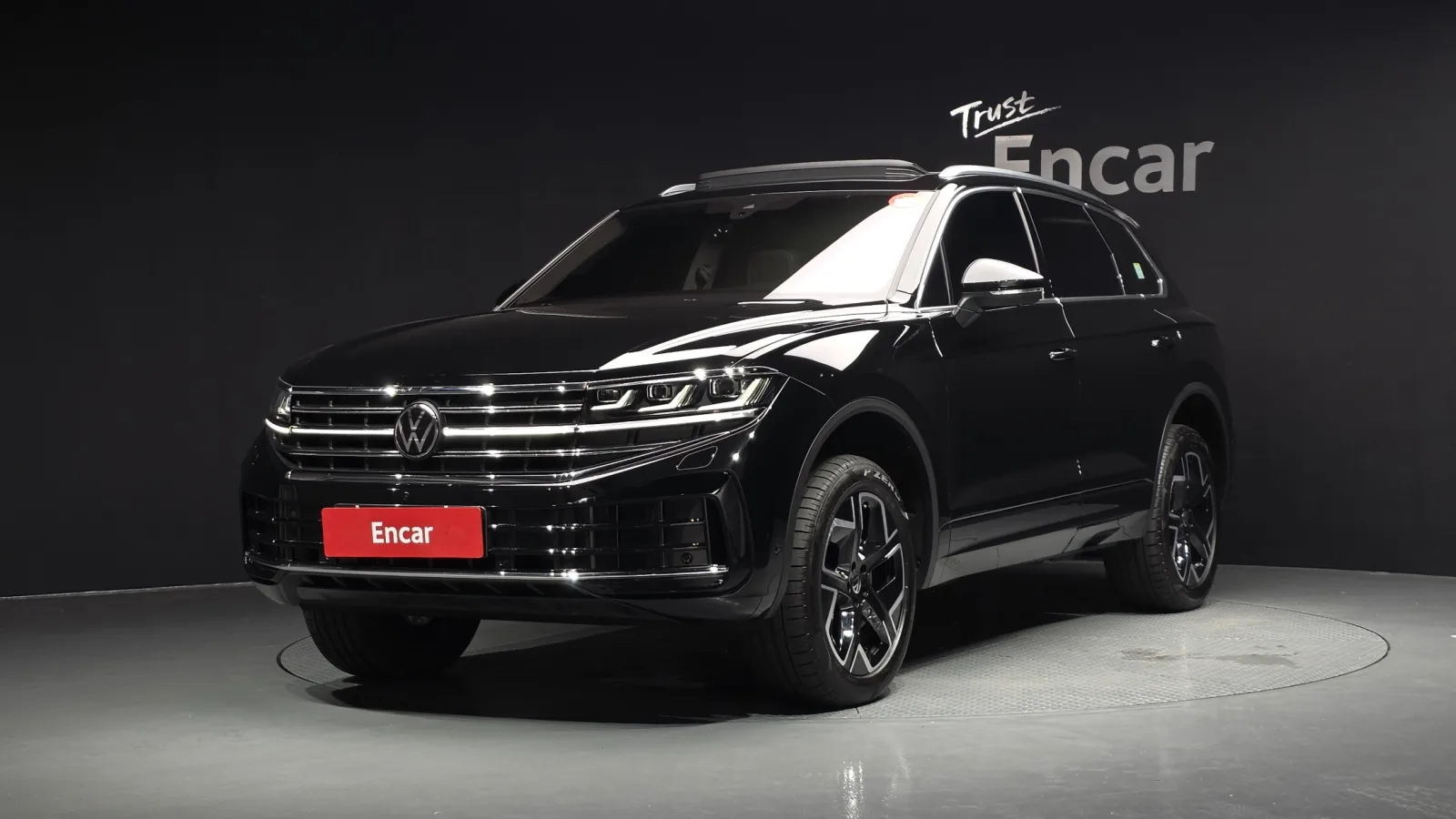 2025 Volkswagen Touareg