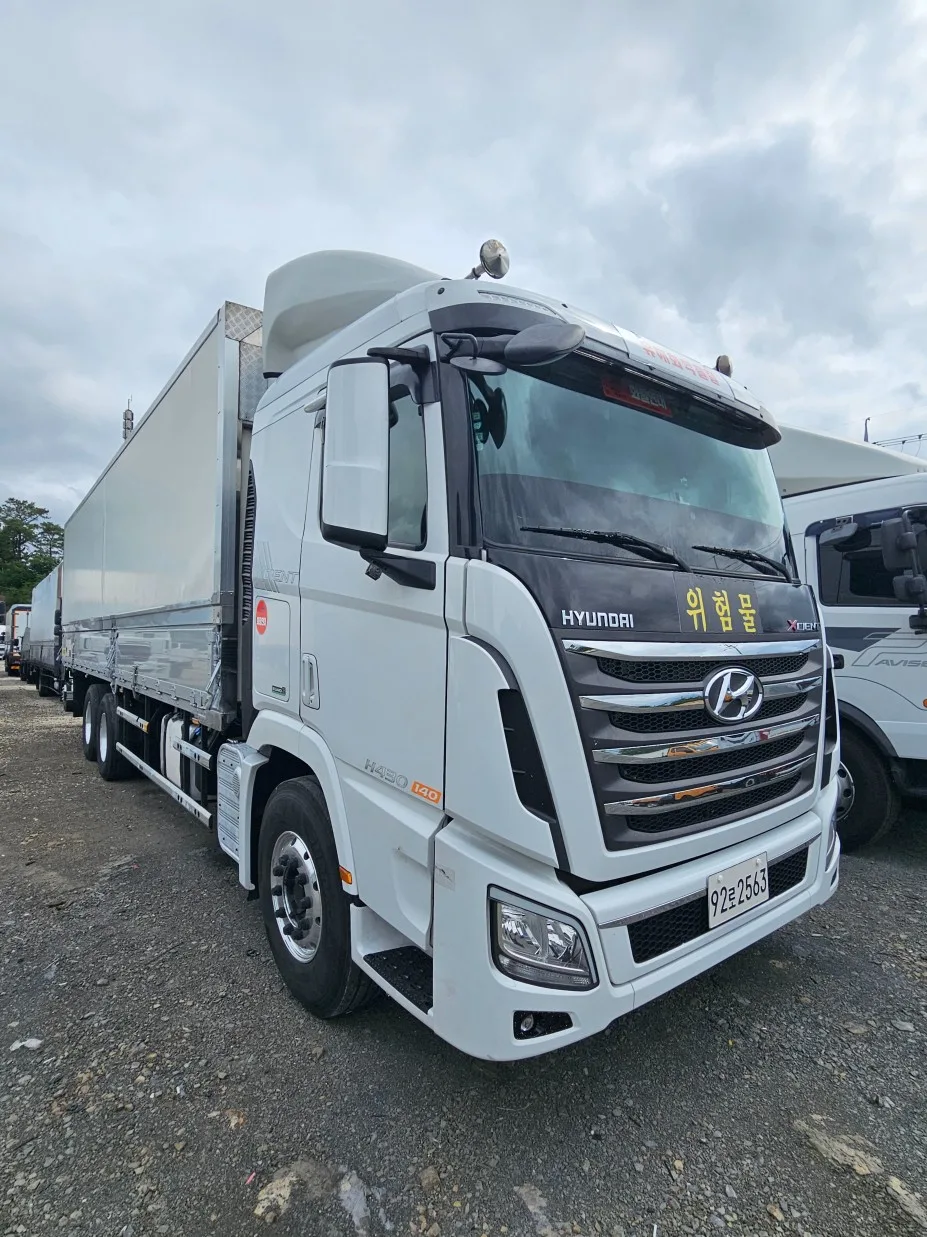 2019 Hyundai Xcient