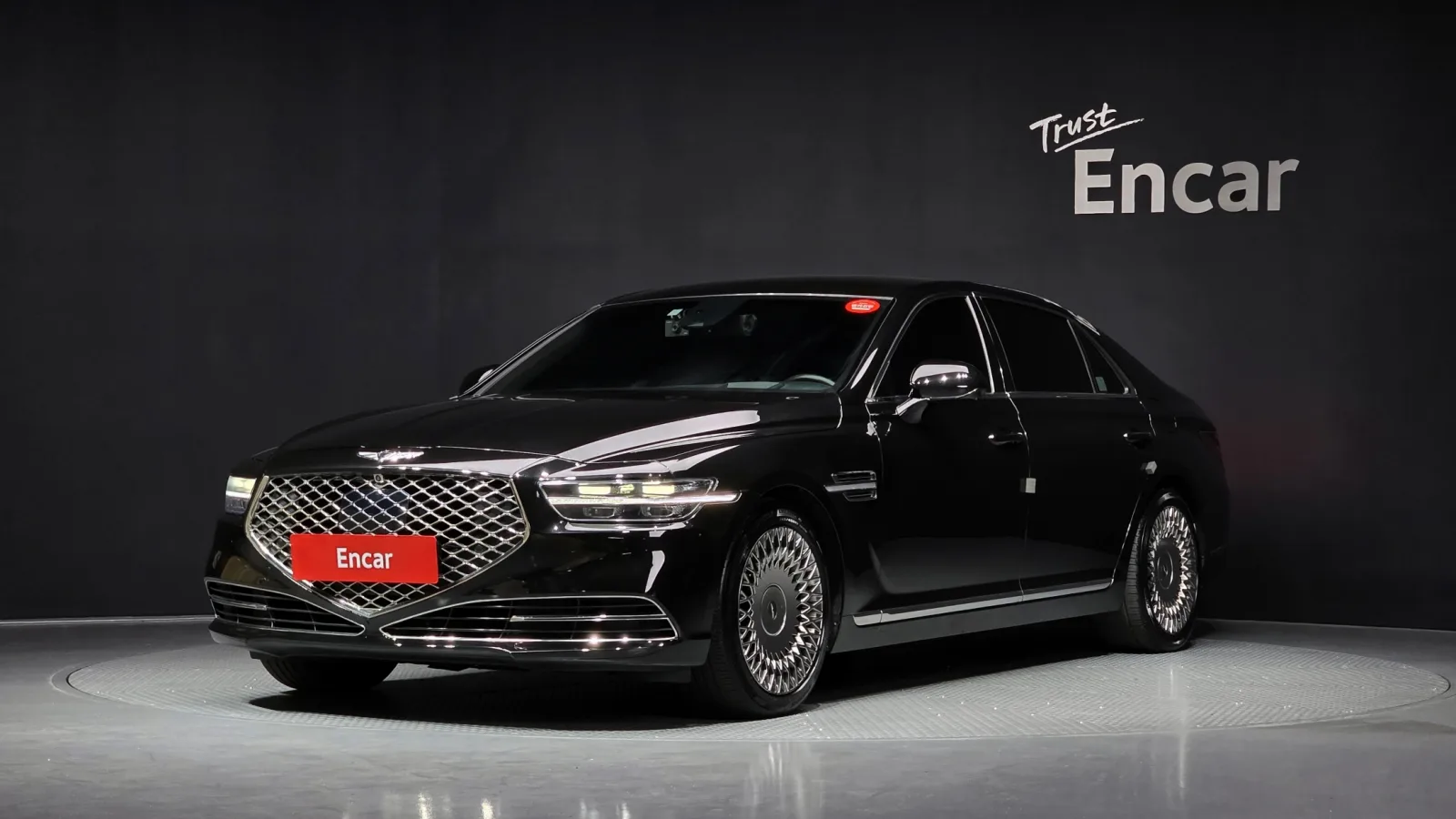 2019 Genesis G90