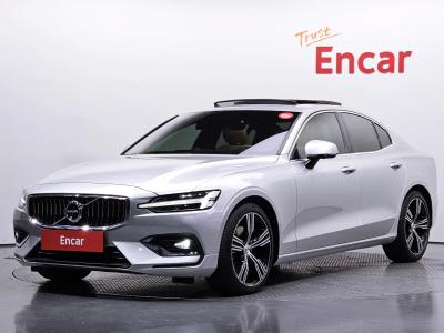 2021 Volvo S60